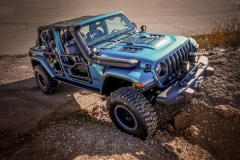 Jeep-Wrangler-Rubicon-V2-Sema-2019-dodatkowe-oświetlenie-LED-scaled